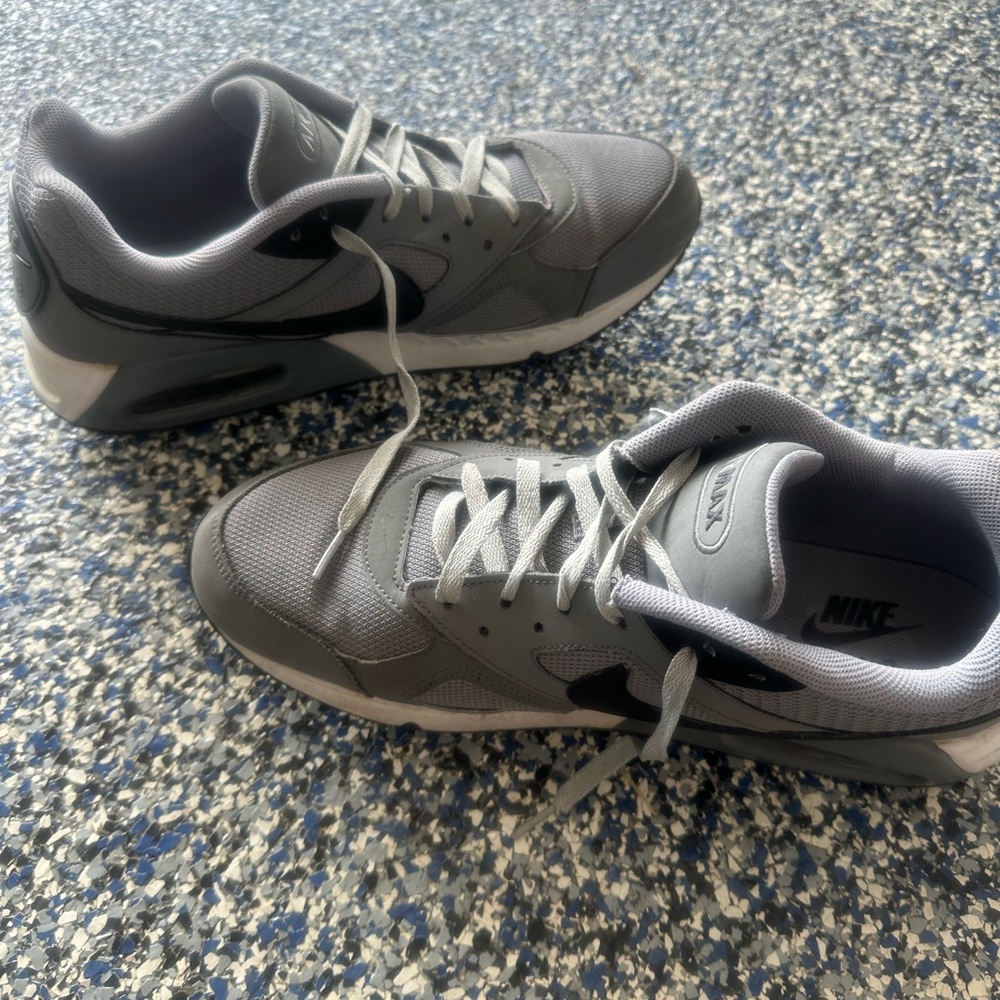 Men’s Nike Air Max 🩶